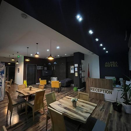 Hotel Alysa Korça Exteriör bild