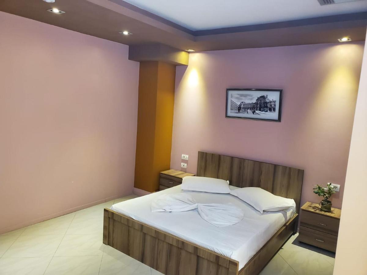 Hotel Alysa Korça Exteriör bild