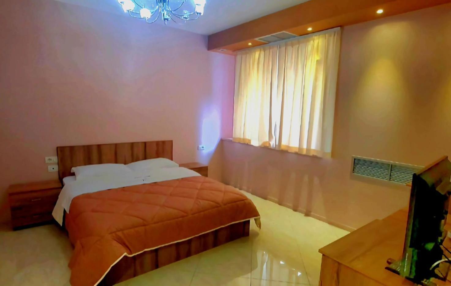 Hotel Alysa Korça Exteriör bild
