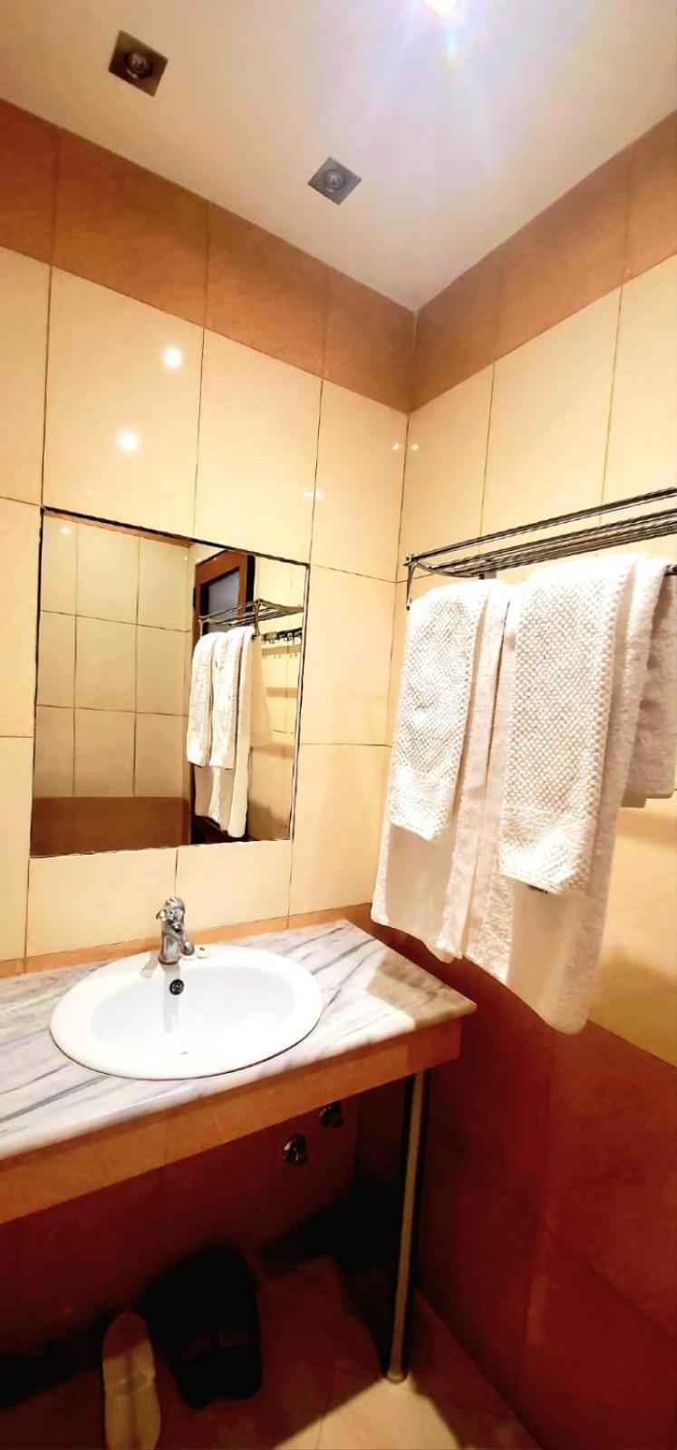 Hotel Alysa Korça Exteriör bild